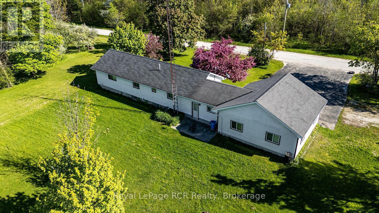 












873 14TH STREET W

,
Georgian Bluffs,




Ontario
N4K6V5


