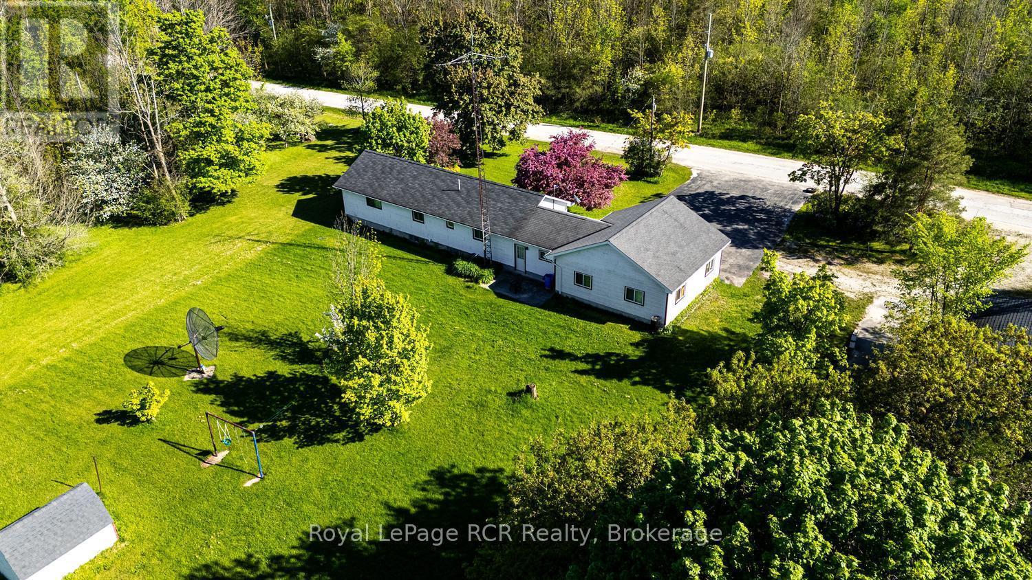 












873 14TH STREET W

,
Georgian Bluffs,




Ontario
N4K6V5

