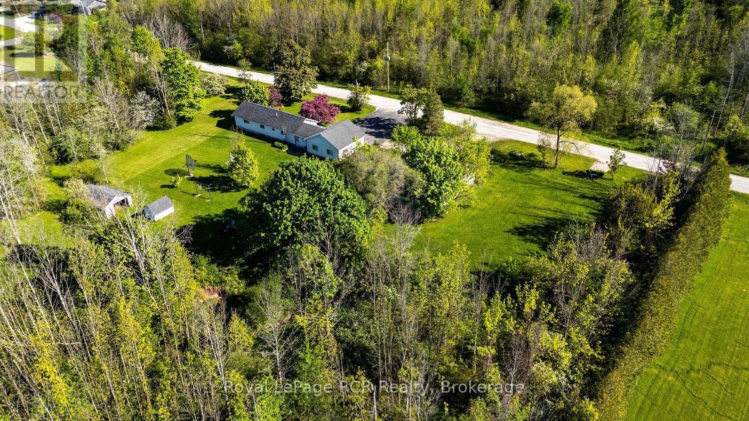 












873 14TH STREET W

,
Georgian Bluffs,




Ontario
N4K6V5

