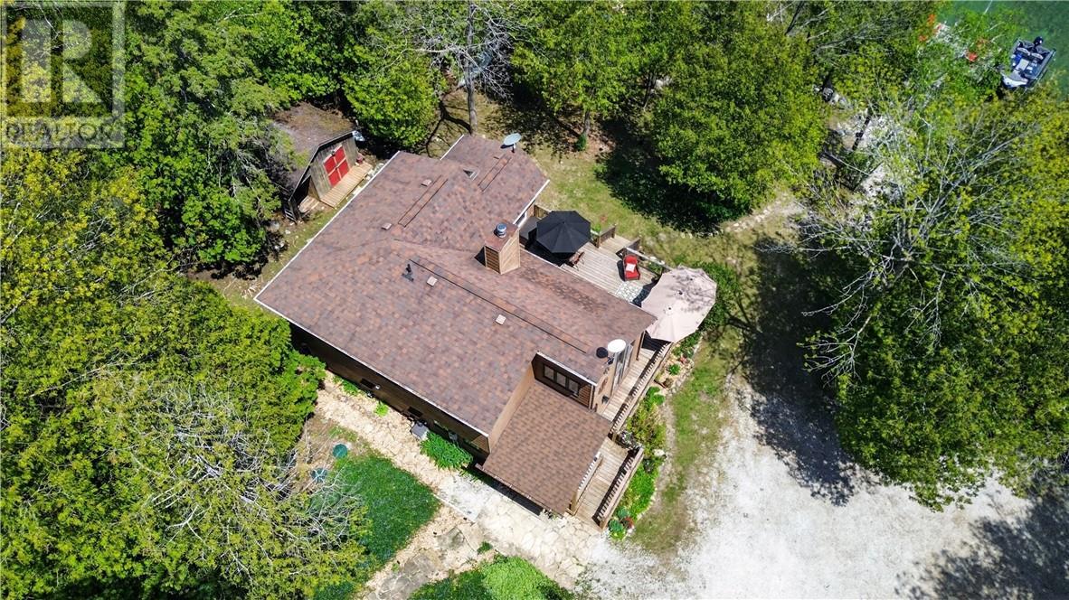 












168 Fox Run Way

,
Mindemoya, Manitoulin Island,




Ontario
P0P1S0

