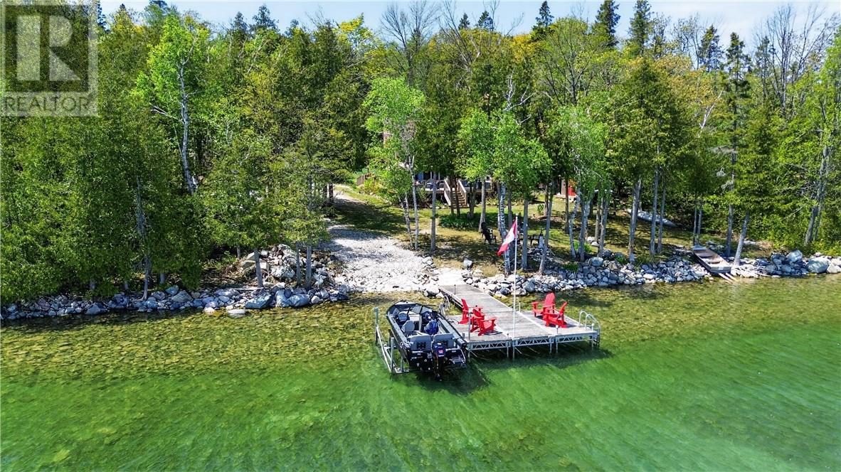 












168 Fox Run Way

,
Mindemoya, Manitoulin Island,




Ontario
P0P1S0

