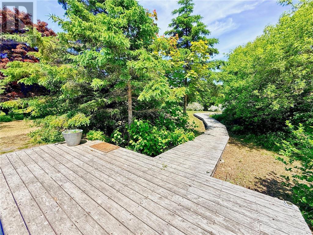 












111 McNevin Street

,
Providence Bay, Manitoulin Island,




Ontario
P0P1T0

