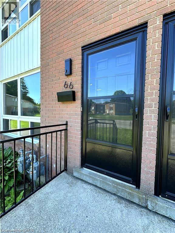 












64-66 OAKWOOD Avenue

,
Simcoe,




Ontario
N3Y1H6

