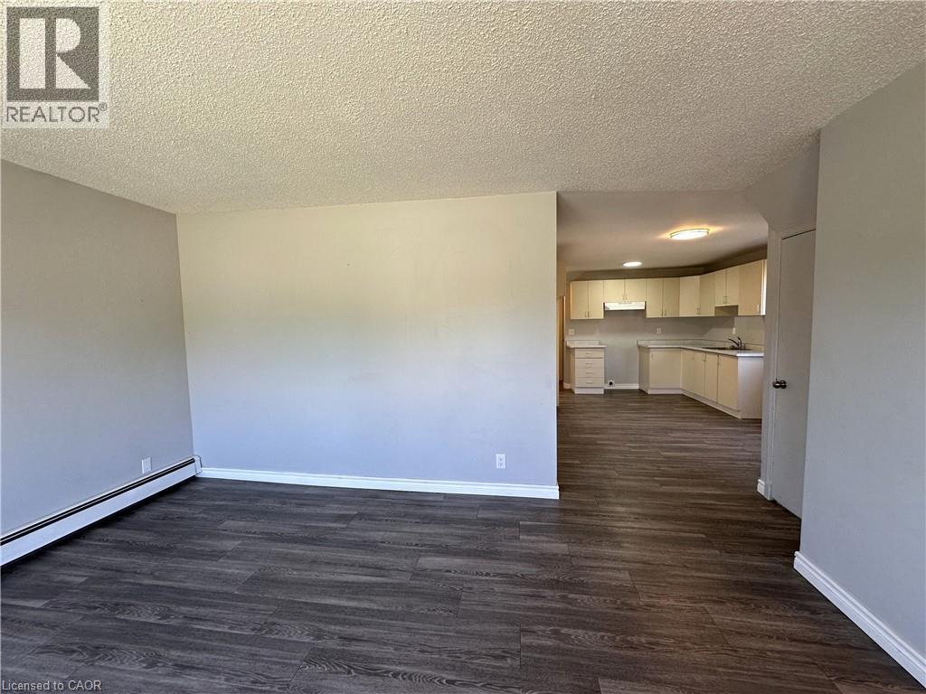 












64-66 OAKWOOD Avenue

,
Simcoe,




Ontario
N3Y1H6

