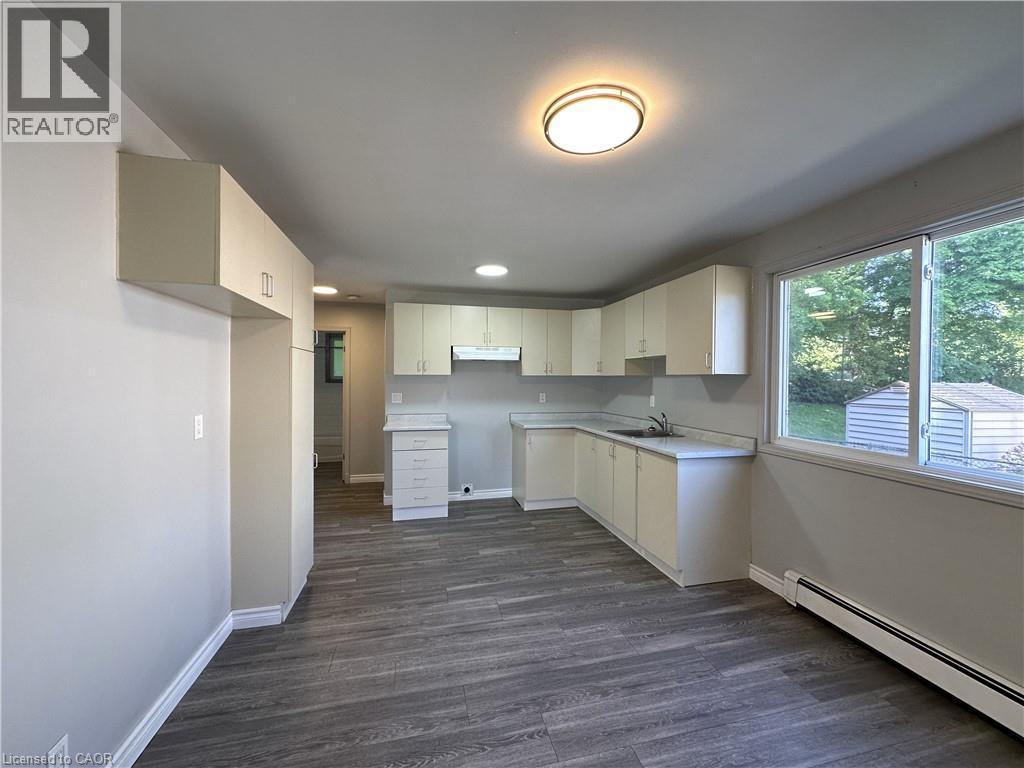 












64-66 OAKWOOD Avenue

,
Simcoe,




Ontario
N3Y1H6

