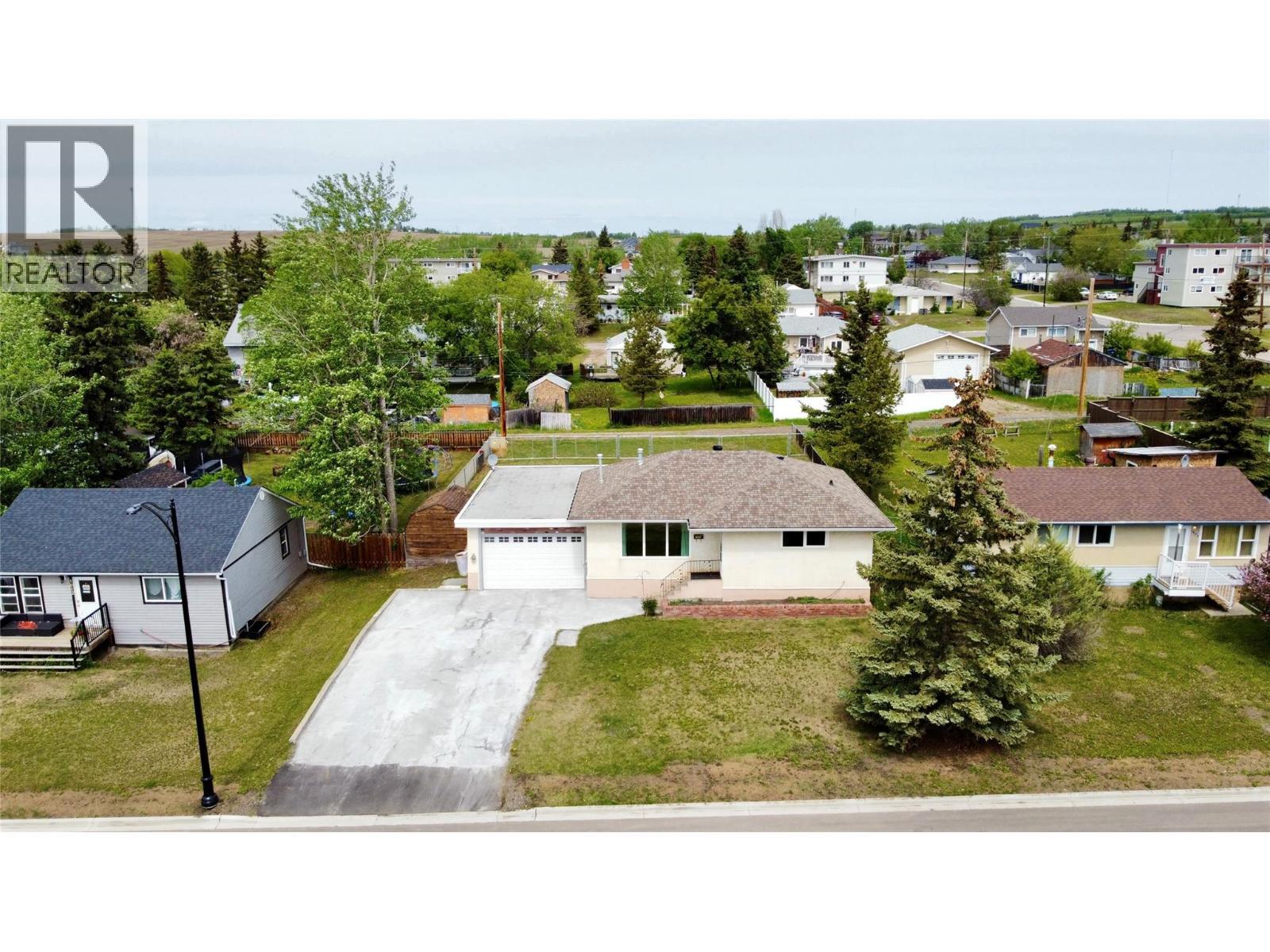 












1008 95 Avenue

,
Dawson Creek,




British Columbia
V1G1C8

