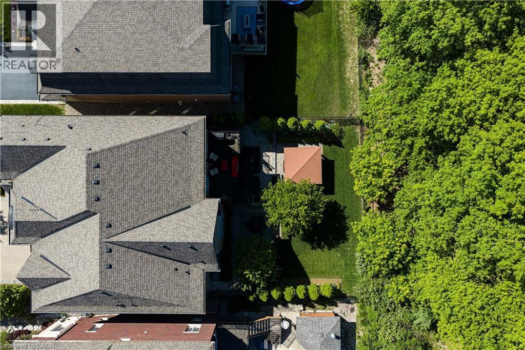 












68 ANNSLEYWOOD Court

,
Kleinburg,




Ontario
L4H4G6

