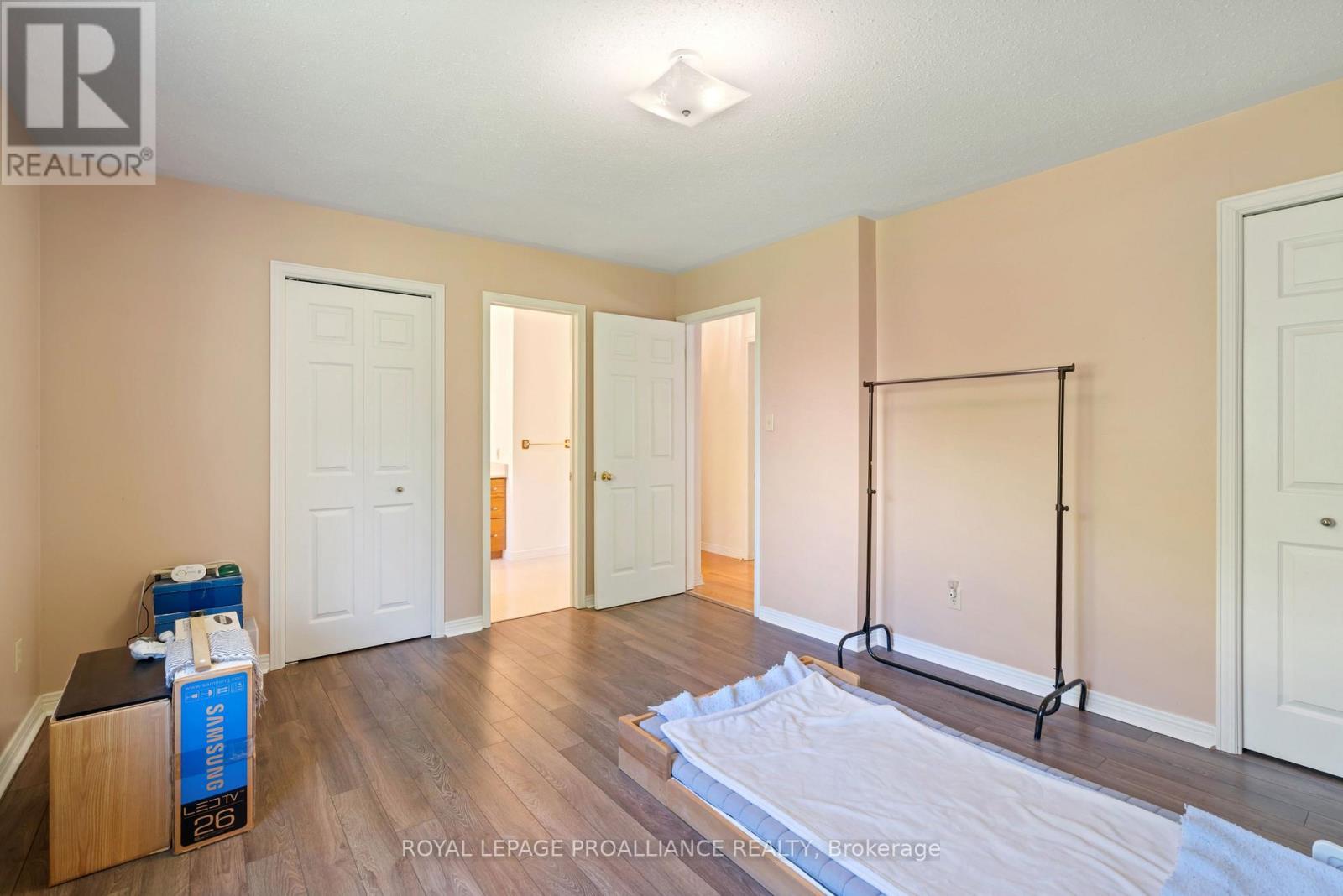 












706 KITLEY 3 LINE

,
Elizabethtown-Kitley,




Ontario
K0G1G0

