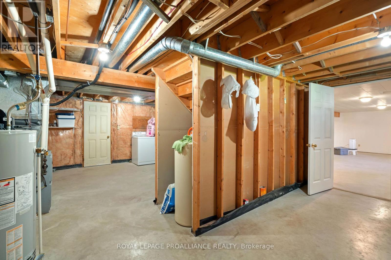 












706 KITLEY 3 LINE

,
Elizabethtown-Kitley,




Ontario
K0G1G0

