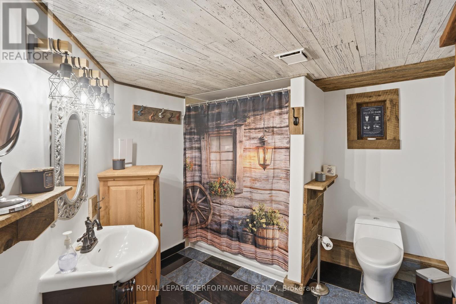 












961 BOUNDARY ROAD

,
Alfred and Plantagenet,




Ontario
K0B1C0

