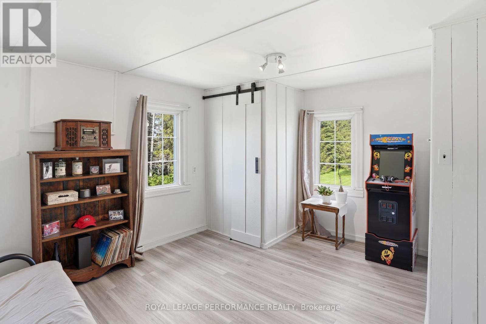 












961 BOUNDARY ROAD

,
Alfred and Plantagenet,




Ontario
K0B1C0

