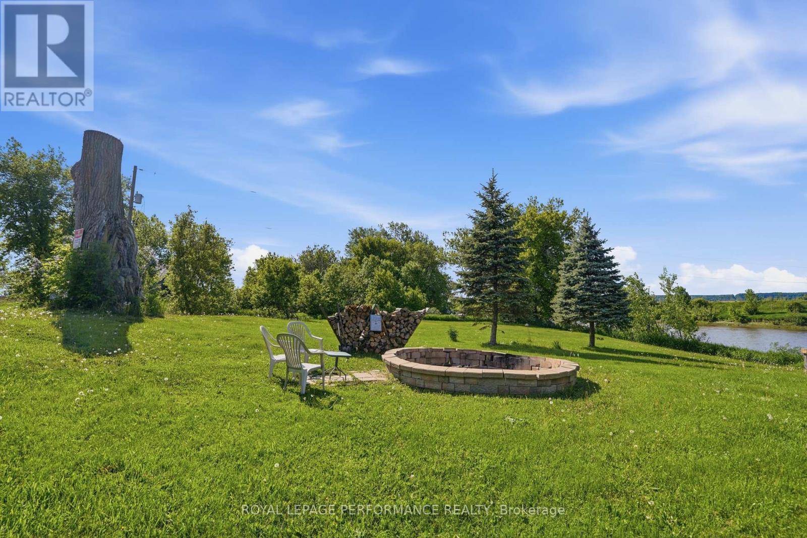 












961 BOUNDARY ROAD

,
Alfred and Plantagenet,




Ontario
K0B1C0

