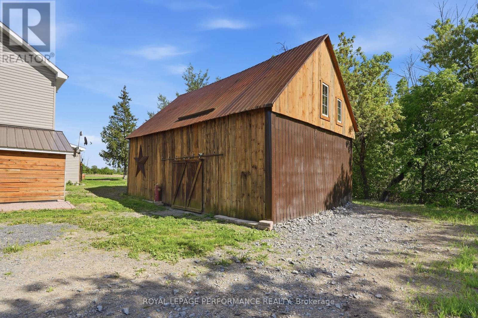 












961 BOUNDARY ROAD

,
Alfred and Plantagenet,




Ontario
K0B1C0

