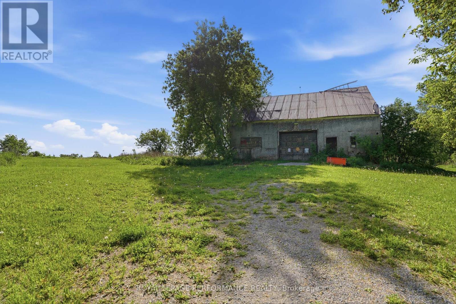 












961 BOUNDARY ROAD

,
Alfred and Plantagenet,




Ontario
K0B1C0

