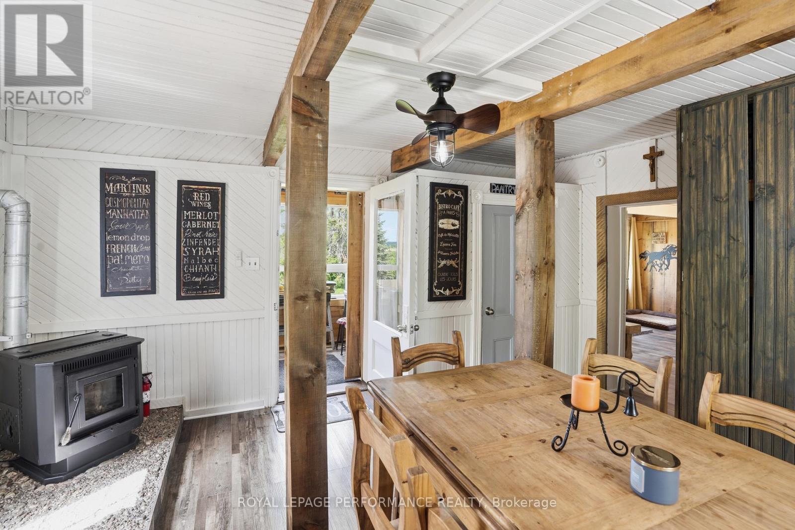 












961 BOUNDARY ROAD

,
Alfred and Plantagenet,




Ontario
K0B1C0

