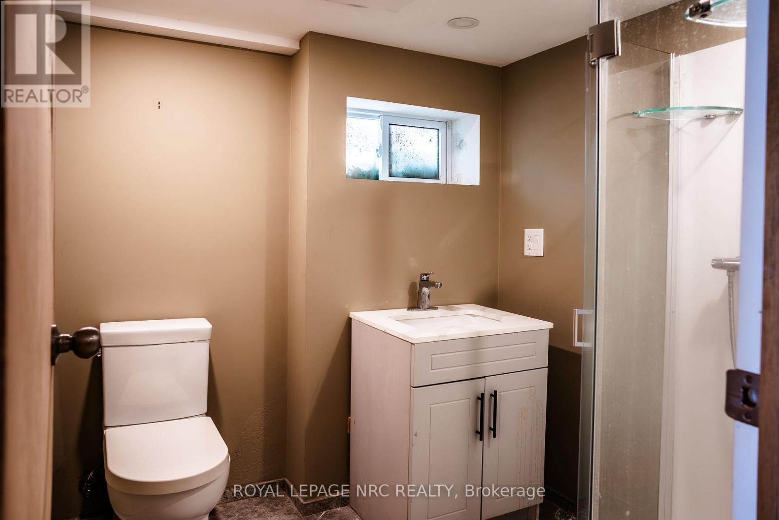 












10245 CAMELOT DRIVE

,
Wainfleet (Lakeshore),




Ontario
L3K5V4

