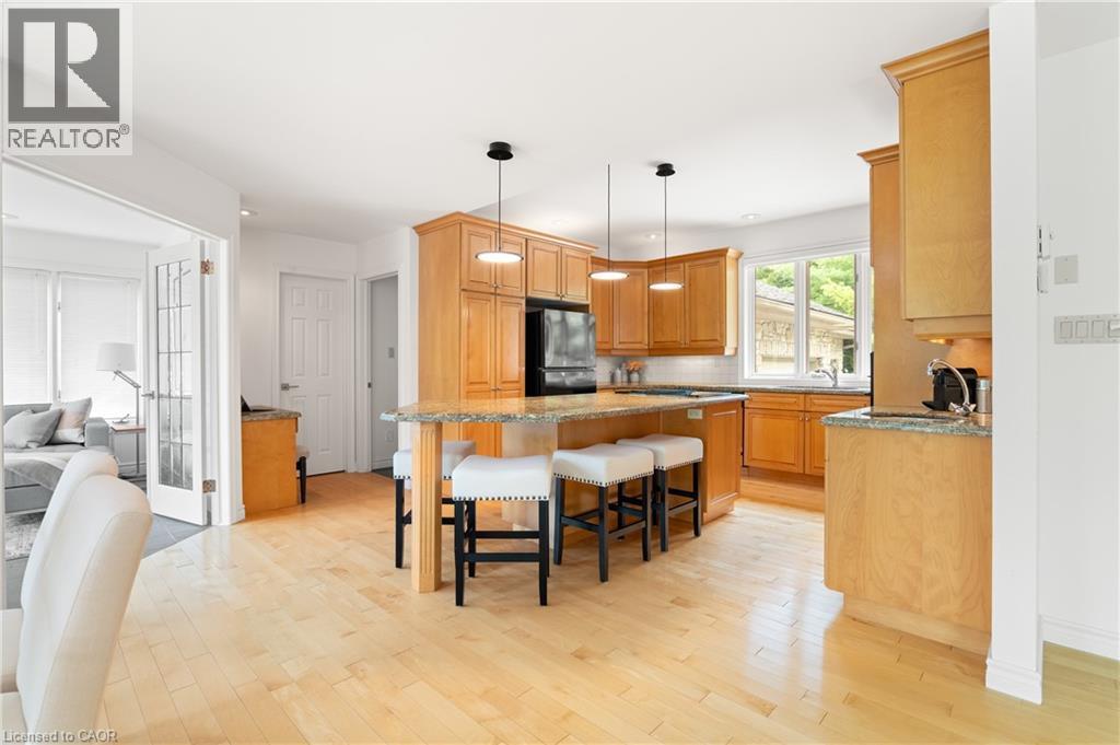 












384 SOUTH RIVER Road

,
Centre Wellington,




Ontario
N0B1S0

