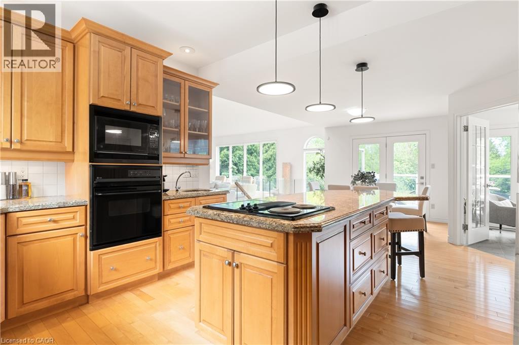 












384 SOUTH RIVER Road

,
Centre Wellington,




Ontario
N0B1S0

