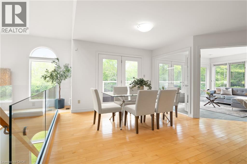 












384 SOUTH RIVER Road

,
Centre Wellington,




Ontario
N0B1S0

