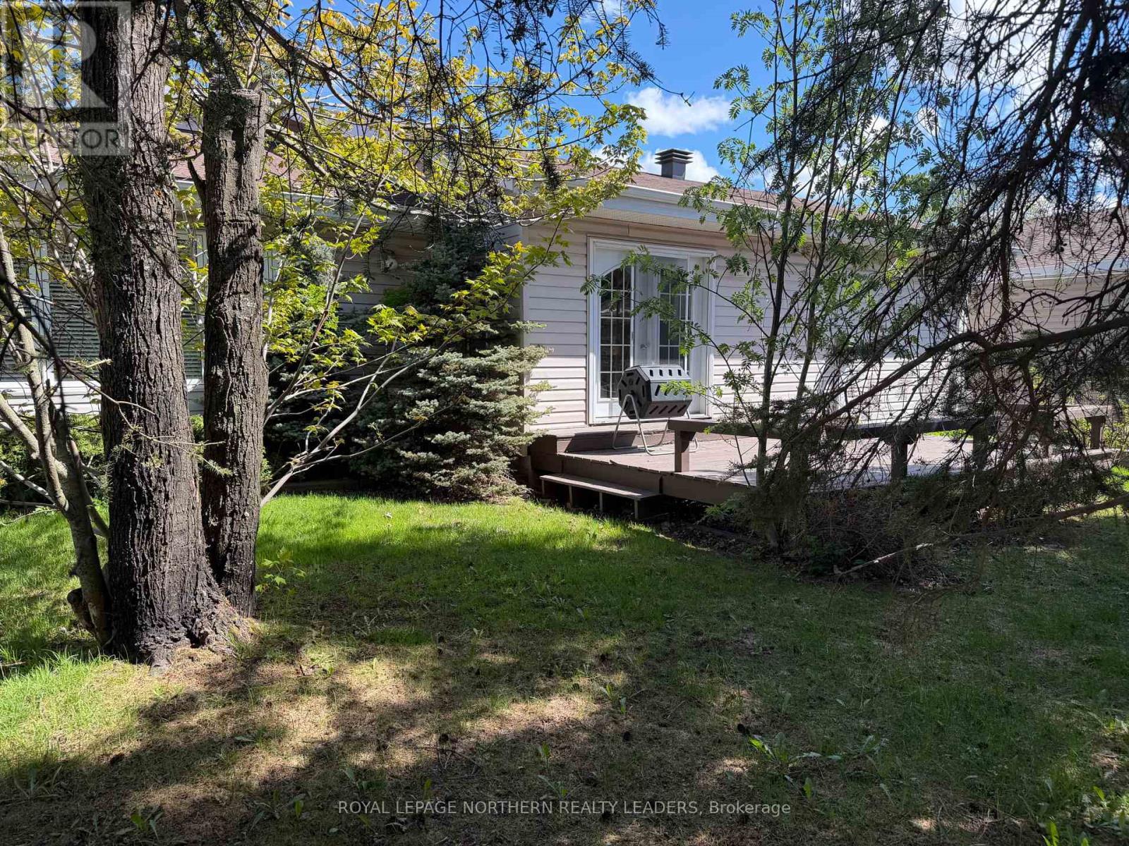 












1387 CHENIER AVENUE

,
Timmins (MTJ - Main Area),




Ontario
P4R1A8

