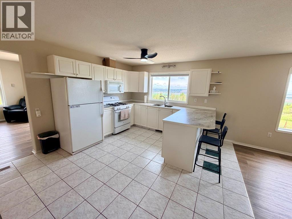 












1037 Paradise Valley Subdivision

,
Dawson Creek,




British Columbia
V1G0H4

