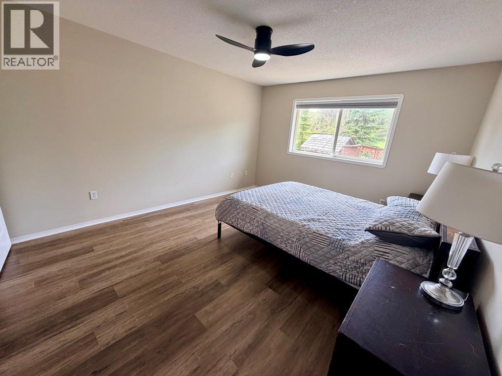 












1037 Paradise Valley Subdivision

,
Dawson Creek,




British Columbia
V1G0H4

