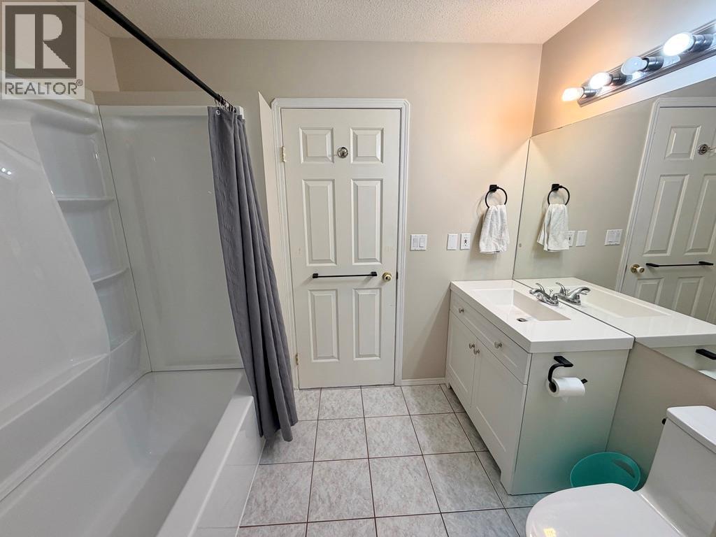 












1037 Paradise Valley Subdivision

,
Dawson Creek,




British Columbia
V1G0H4

