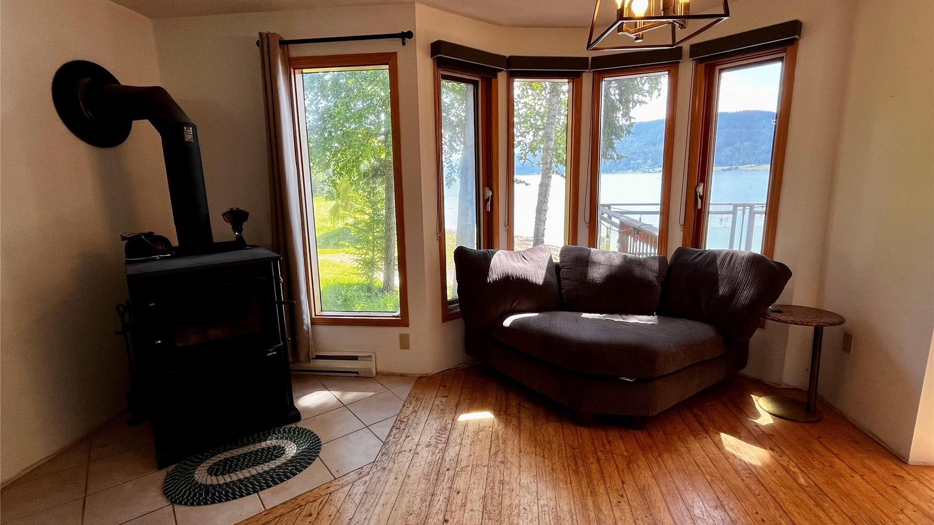 









620


APPLEGROVE

Road,
Fauquier,




BC
V0G 1K0

