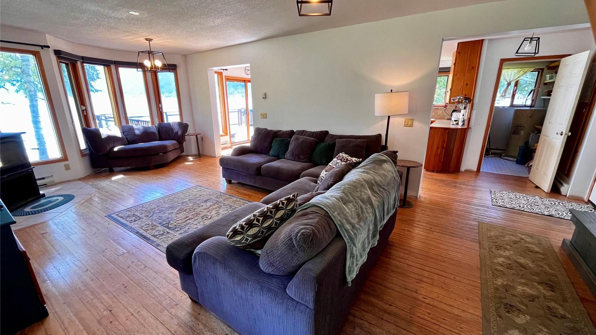 









620


APPLEGROVE

Road,
Fauquier,




BC
V0G 1K0

