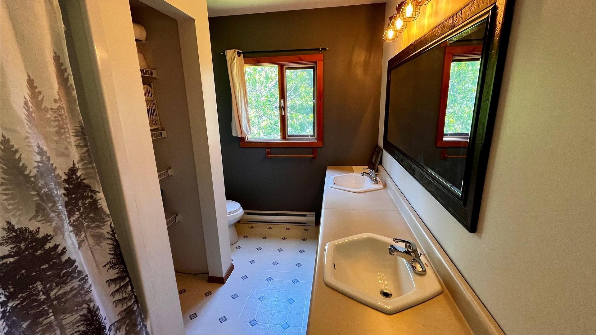 









620


APPLEGROVE

Road,
Fauquier,




BC
V0G 1K0

