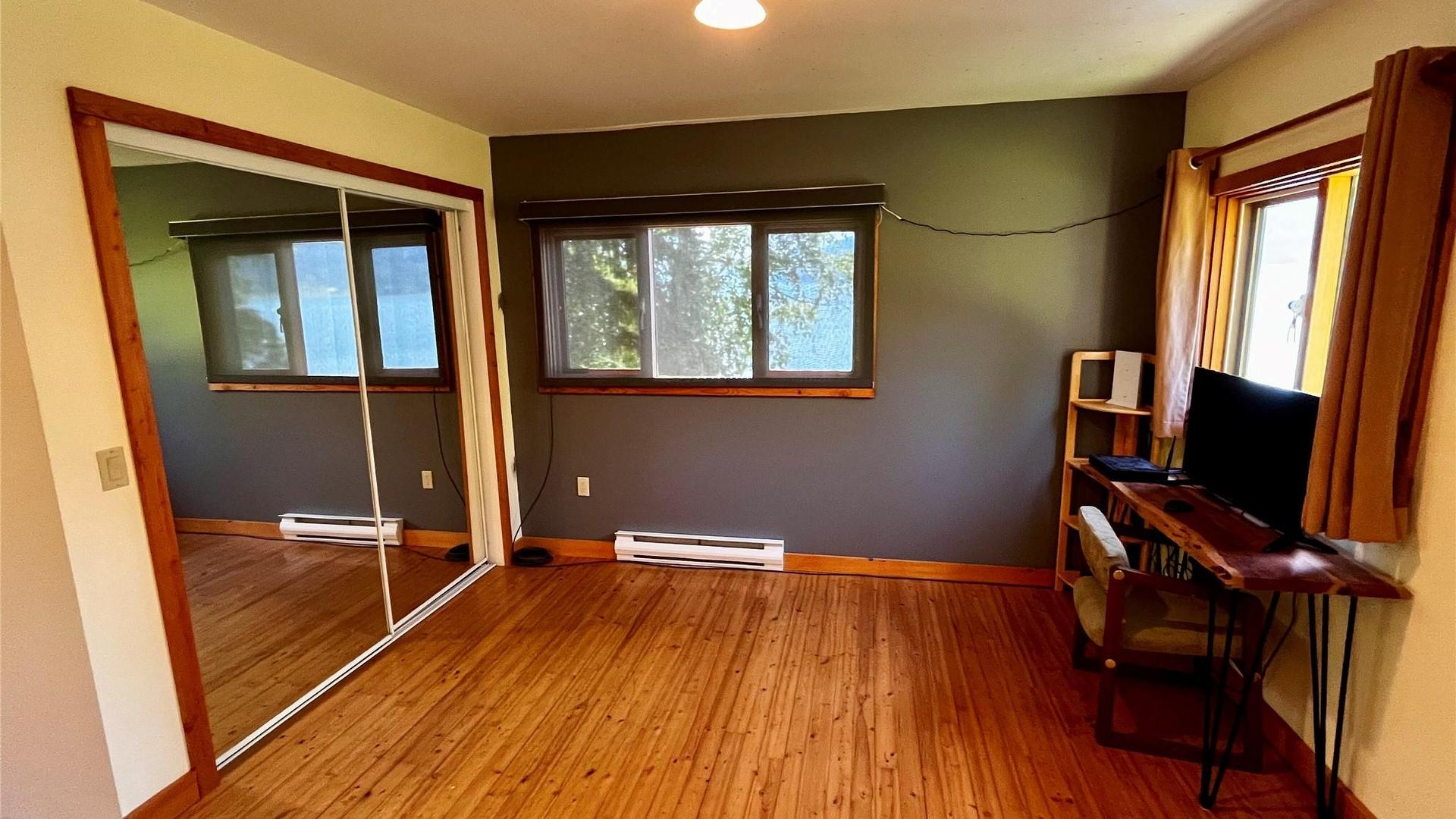 









620


APPLEGROVE

Road,
Fauquier,




BC
V0G 1K0

