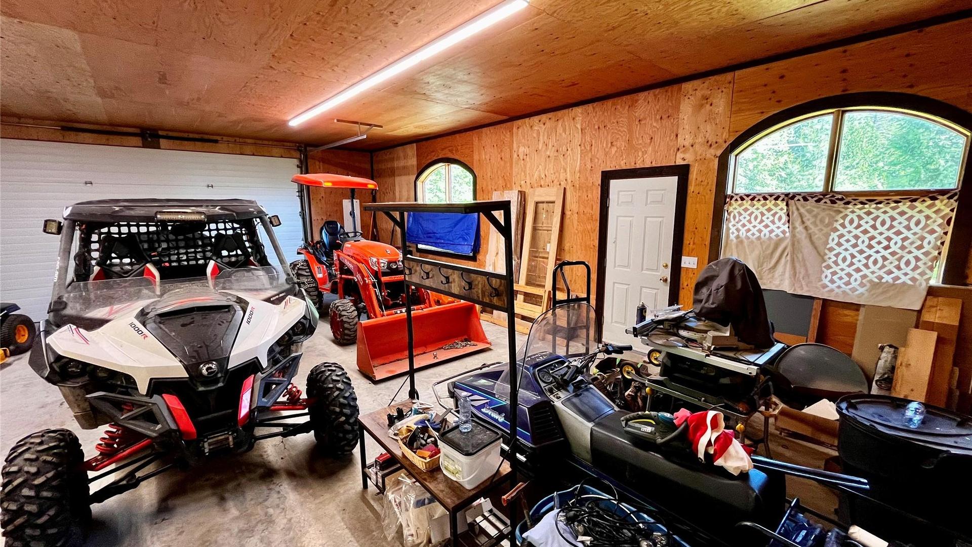 









620


APPLEGROVE

Road,
Fauquier,




BC
V0G 1K0

