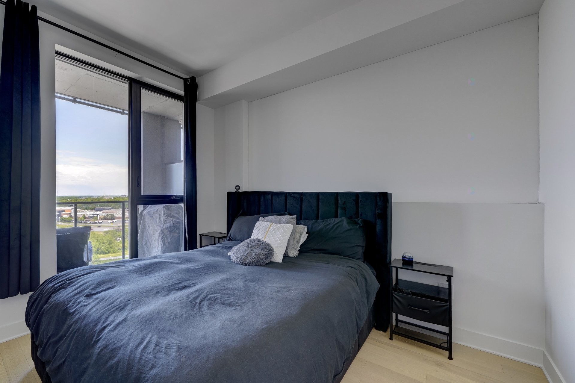 









200


Rue Marie-Charles-Le Moyne

, 1421,
Longueuil (Le Vieux-Longueuil),




QC
J4K8C2

