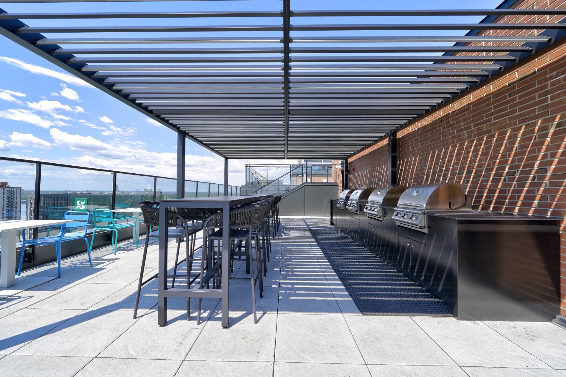 









200


Rue Marie-Charles-Le Moyne

, 1421,
Longueuil (Le Vieux-Longueuil),




QC
J4K8C2

