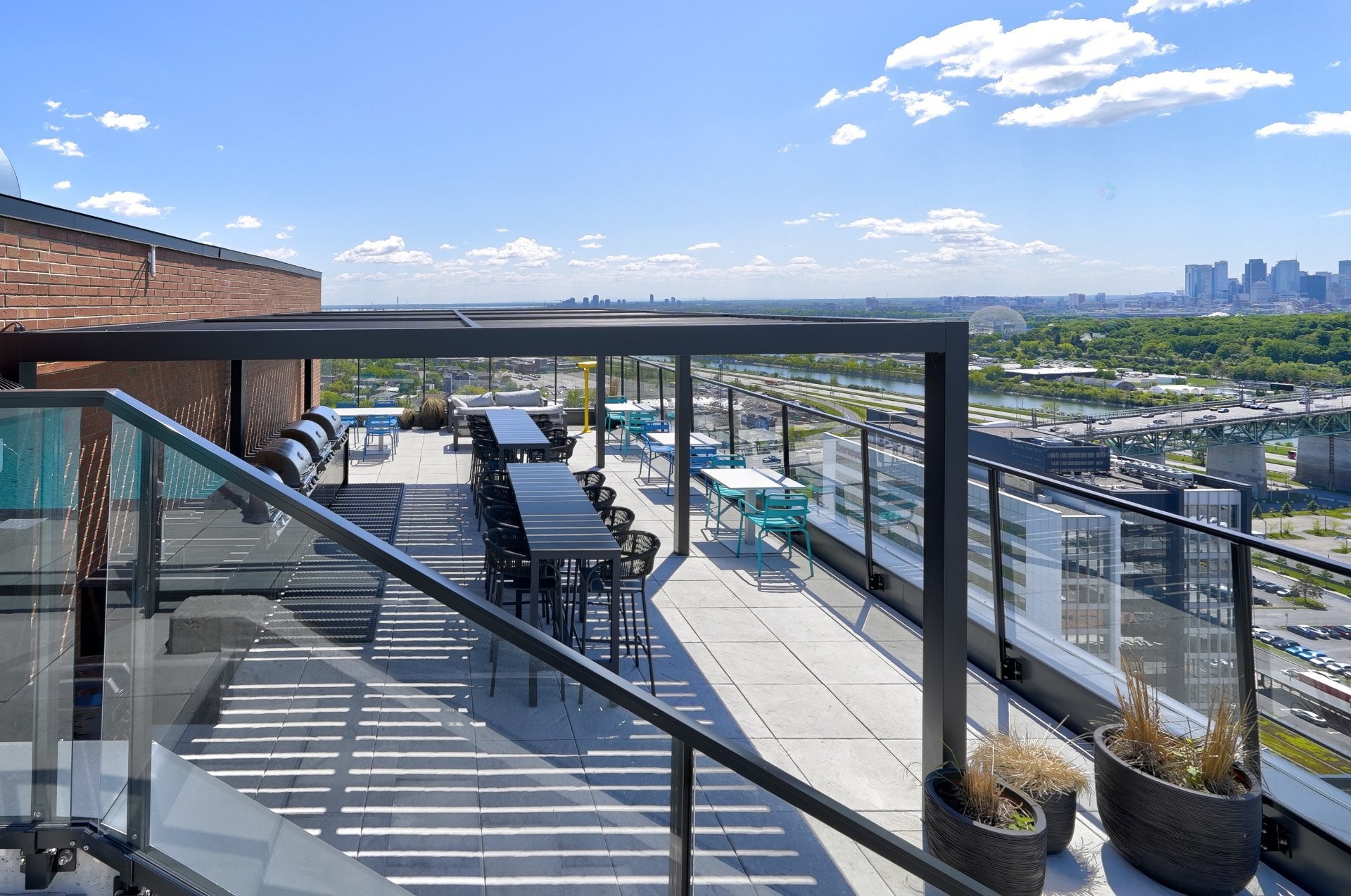 









200


Rue Marie-Charles-Le Moyne

, 1421,
Longueuil (Le Vieux-Longueuil),




QC
J4K8C2

