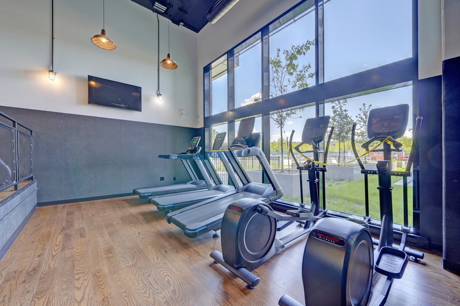 









200


Rue Marie-Charles-Le Moyne

, 1421,
Longueuil (Le Vieux-Longueuil),




QC
J4K8C2


