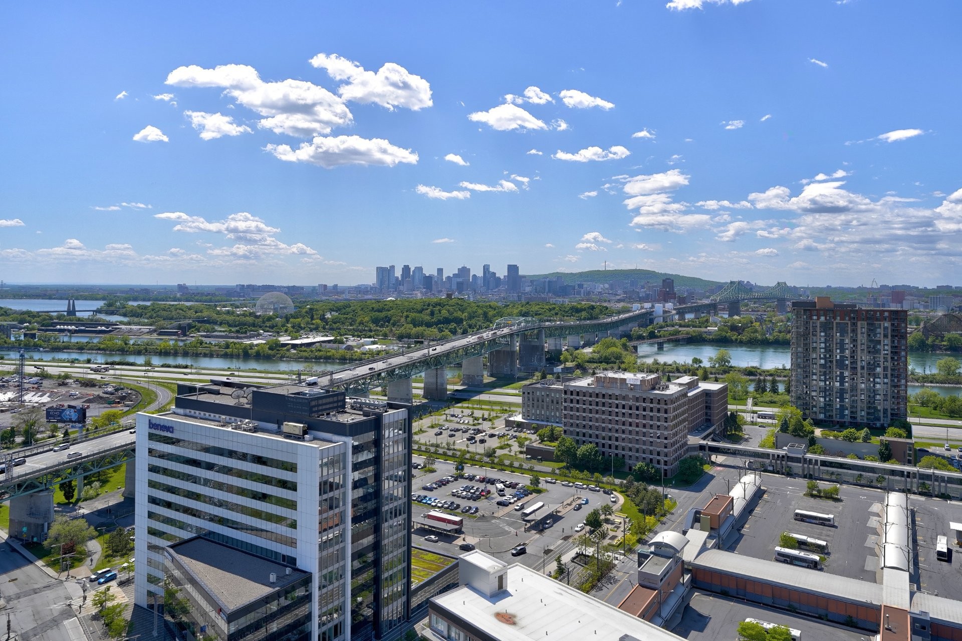 









200


Rue Marie-Charles-Le Moyne

, 1421,
Longueuil (Le Vieux-Longueuil),




QC
J4K8C2

