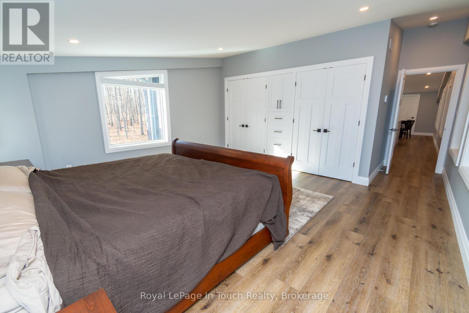 












1388 CEDARPOINT ROAD

,
Tiny,




Ontario
L0L2J0

