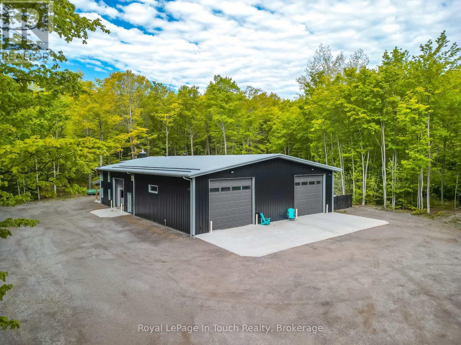 












1388 CEDARPOINT ROAD

,
Tiny,




Ontario
L0L2J0

