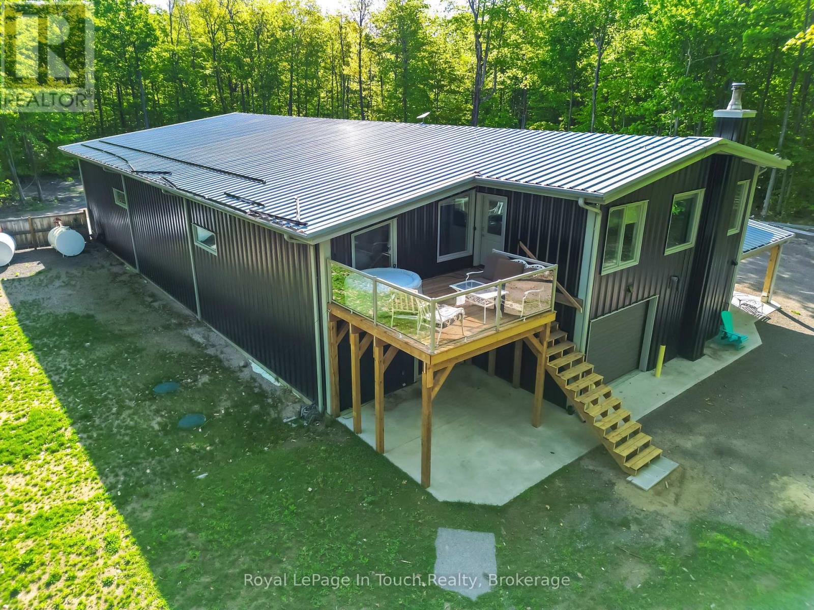 












1388 CEDARPOINT ROAD

,
Tiny,




Ontario
L0L2J0

