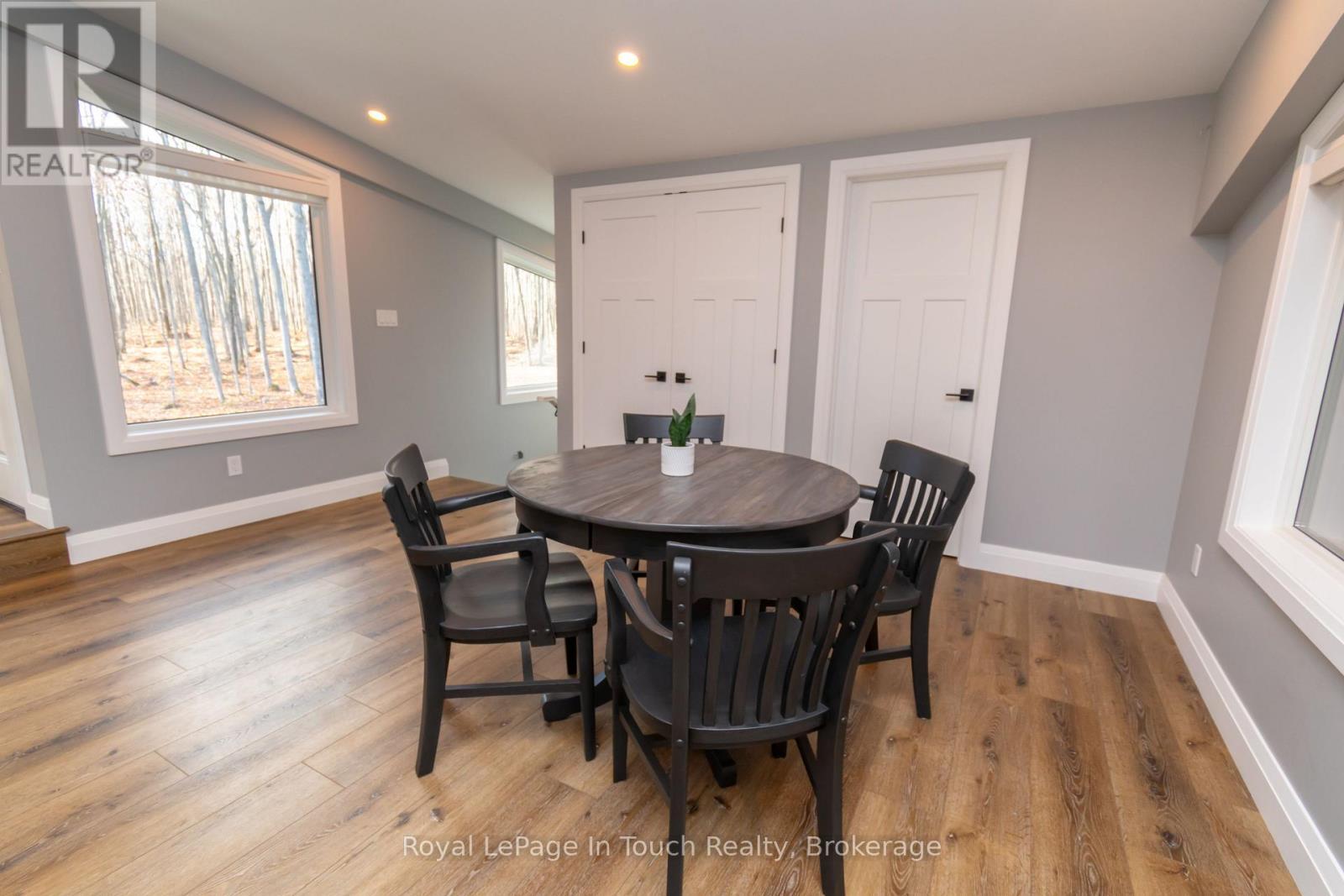 












1388 CEDARPOINT ROAD

,
Tiny,




Ontario
L0L2J0


