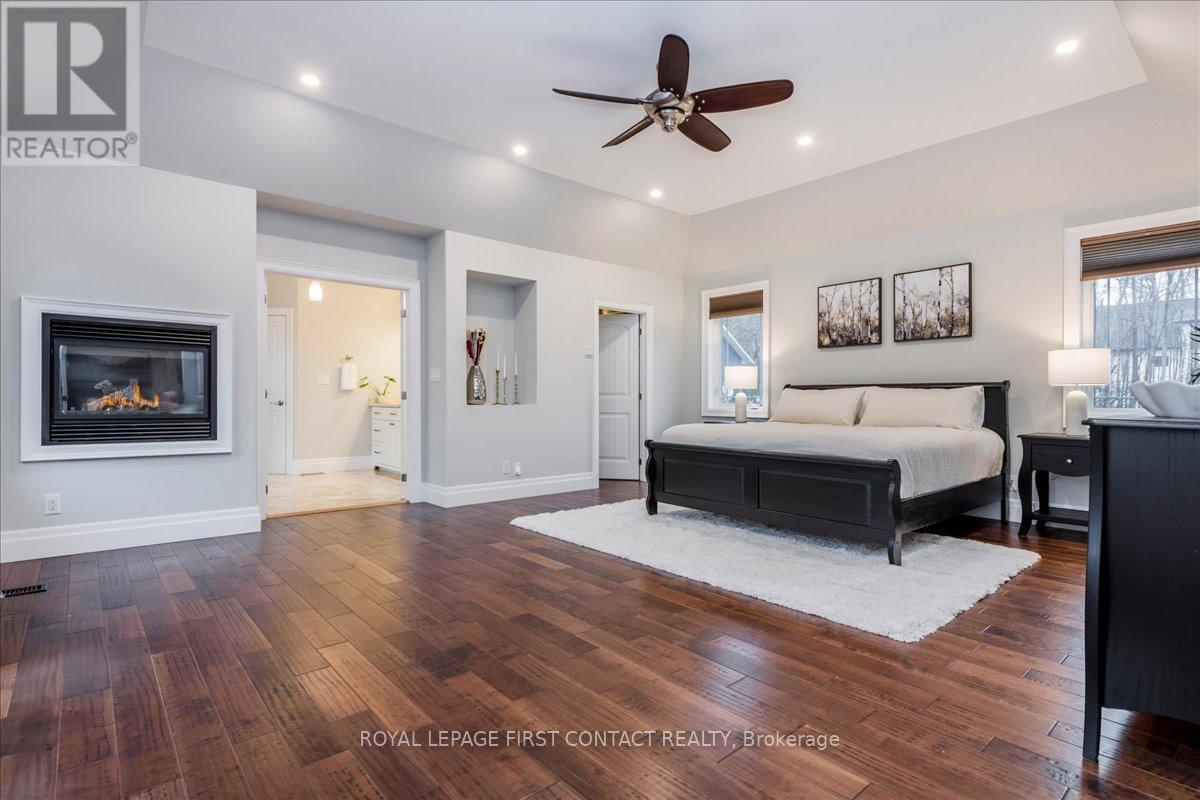 












3500 CRESCENT HARBOUR ROAD

,
Innisfil,




Ontario
L9S2Y8

