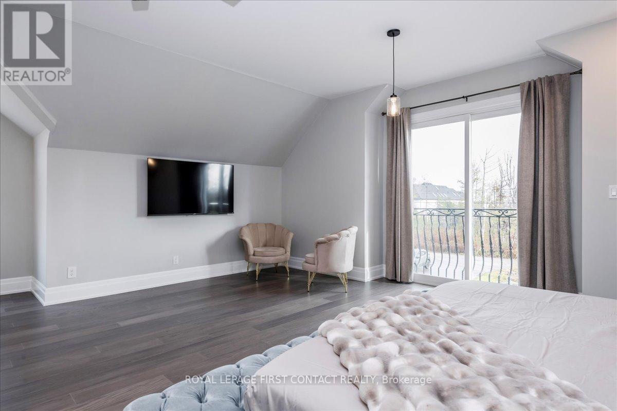 












3500 CRESCENT HARBOUR ROAD

,
Innisfil,




Ontario
L9S2Y8

