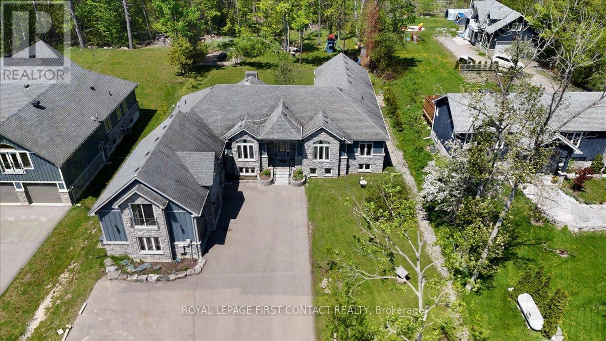 












3500 CRESCENT HARBOUR ROAD

,
Innisfil,




Ontario
L9S2Y8

