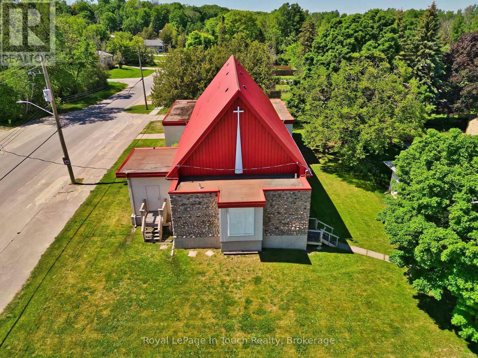 












396 ASSINIBOIA STREET

,
Tay (Port McNicoll),




Ontario
L0K1R0

