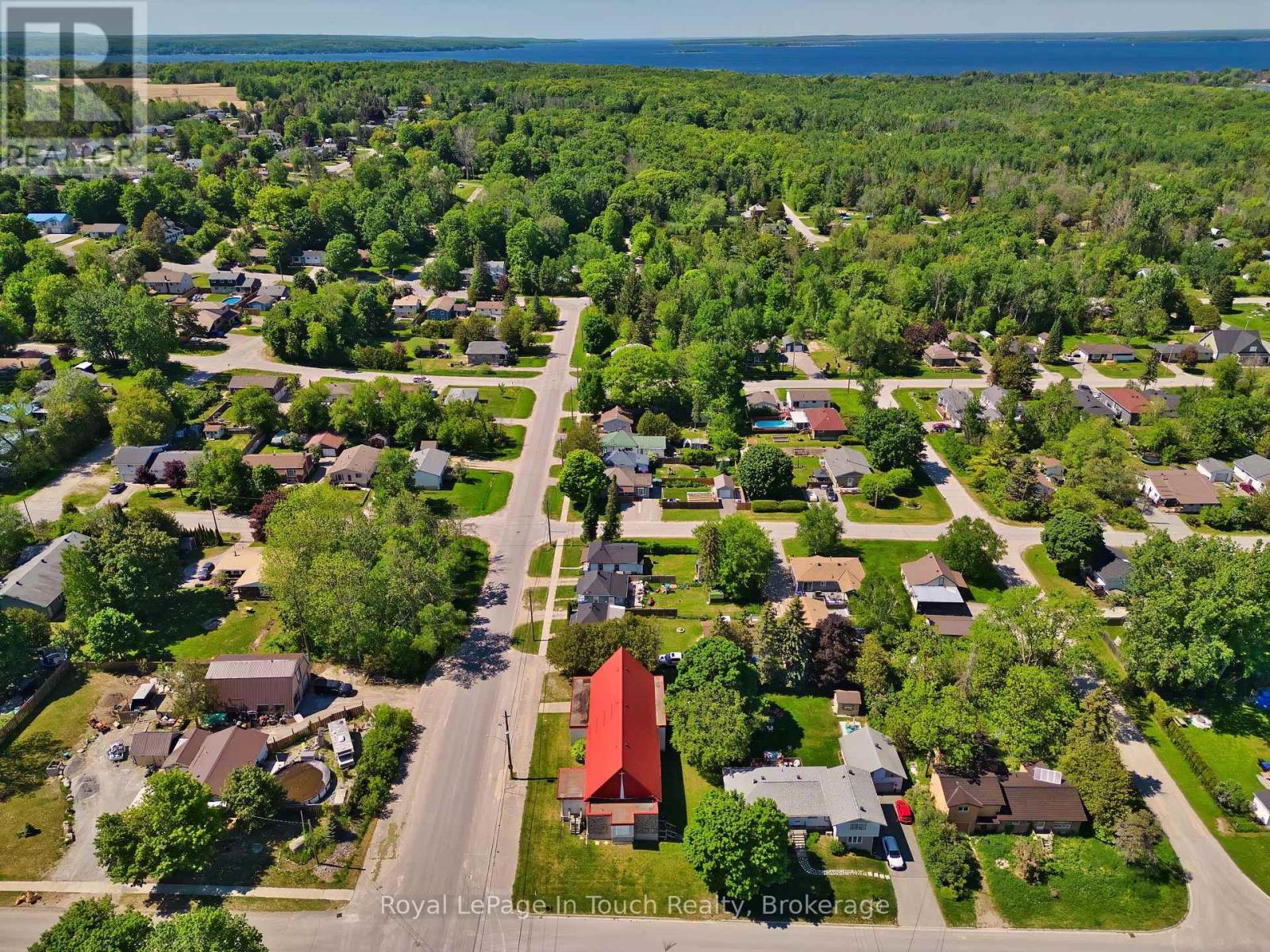 












396 ASSINIBOIA STREET

,
Tay (Port McNicoll),




Ontario
L0K1R0

