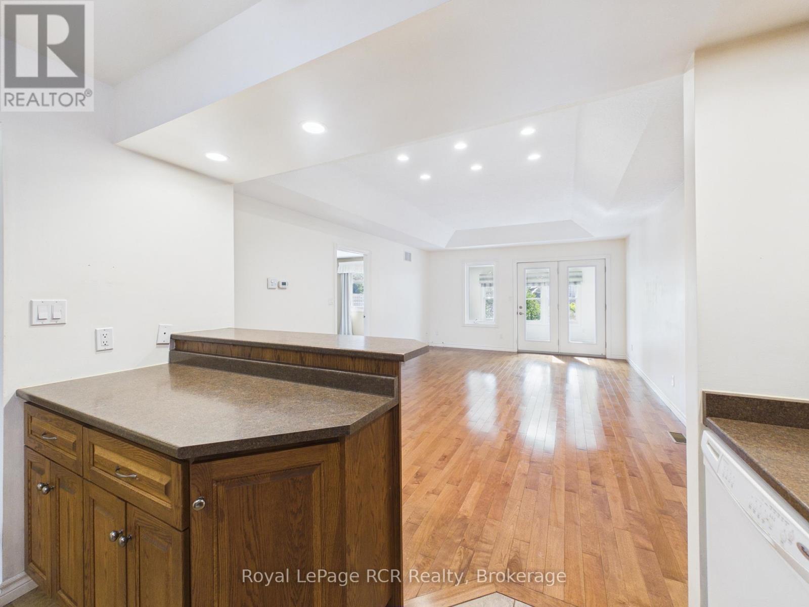 












423 CATHERINE STREET

,
North Huron (Wingham),




Ontario
N0G2W0

