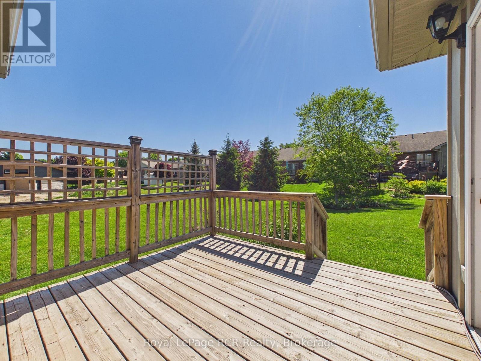 












423 CATHERINE STREET

,
North Huron (Wingham),




Ontario
N0G2W0

