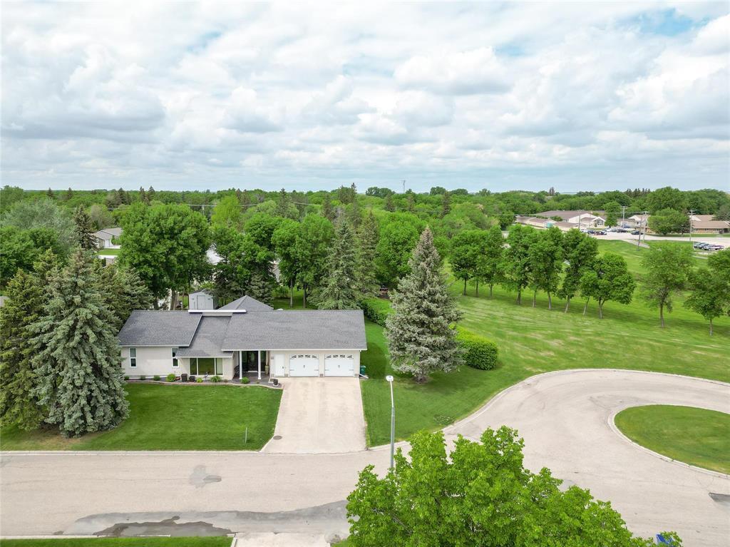 












21 Carriere Avenue

,
St Pierre-Jolys,




Manitoba
R0A1V0

