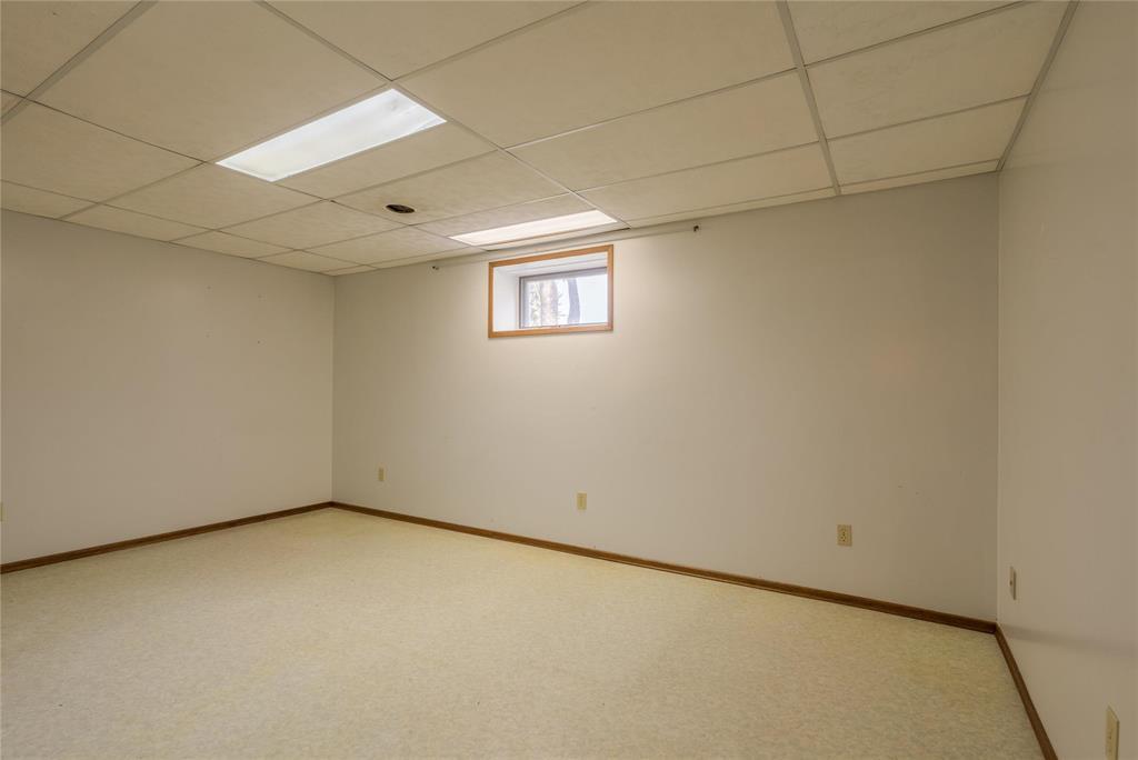 












21 Carriere Avenue

,
St Pierre-Jolys,




Manitoba
R0A1V0

